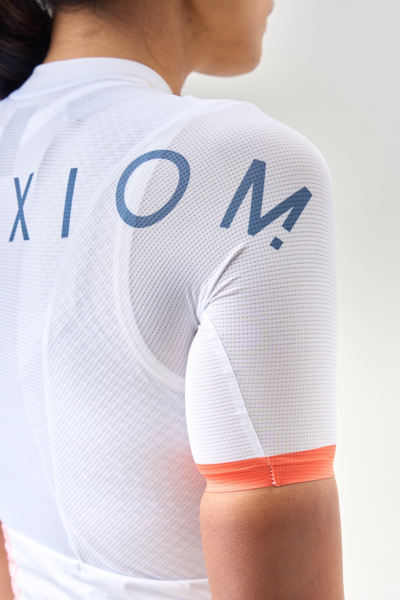 WOMEN TIRA | PHI JERSEY (VARITIES IVORY)